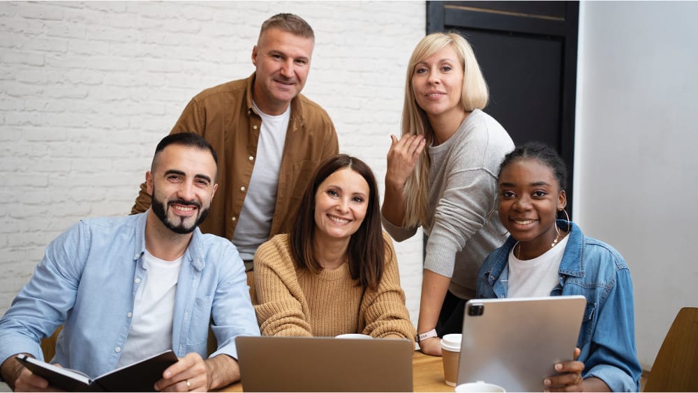 Entreprendre à plusieurs : que faut-il choisir, la SARL ou la SAS ?